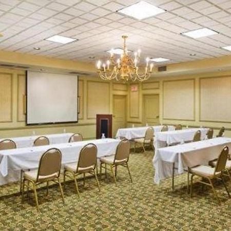 Ramada By Wyndham GainesvilleGainesville  Kültér fotó