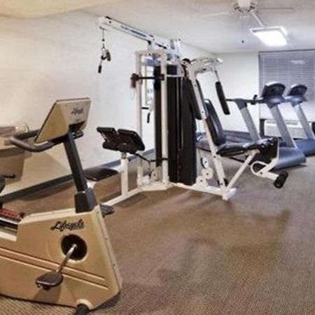 Ramada By Wyndham GainesvilleGainesville  Kültér fotó