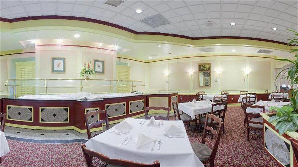 Ramada By Wyndham GainesvilleGainesville  Kültér fotó