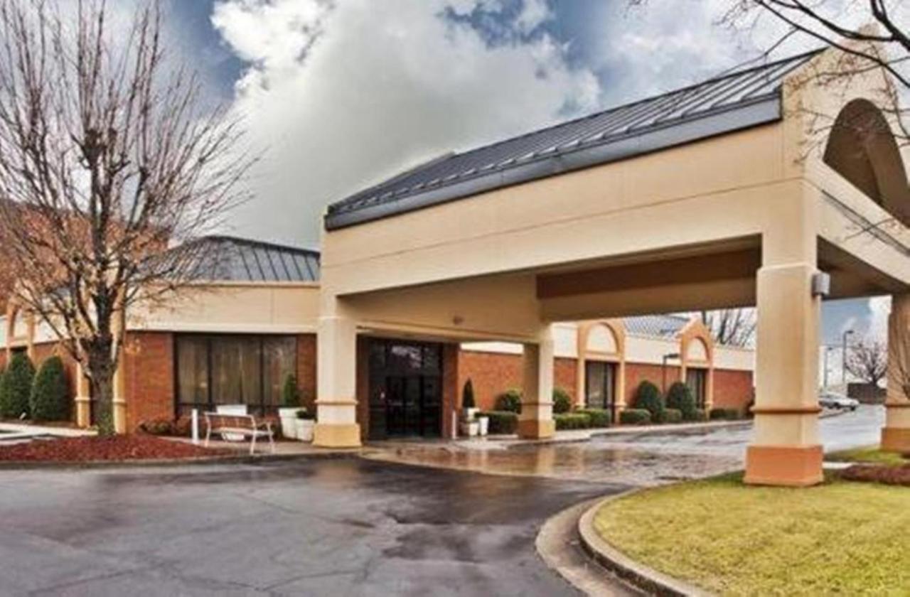 Ramada By Wyndham GainesvilleGainesville  Kültér fotó