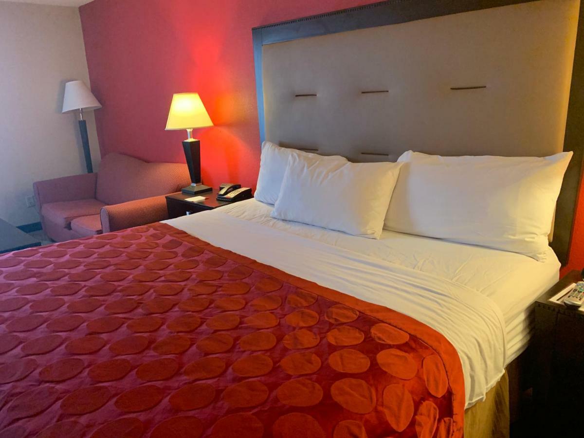 Ramada By Wyndham GainesvilleGainesville  Kültér fotó