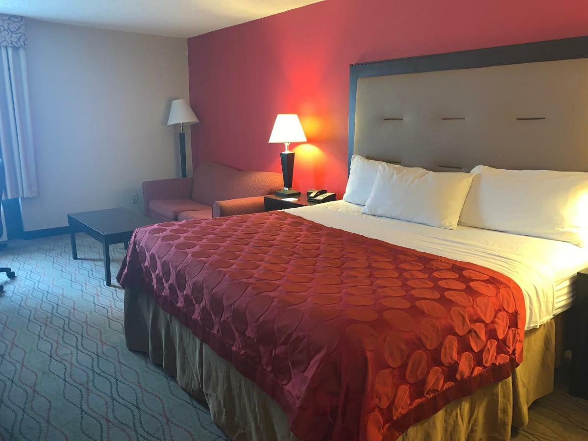 Ramada By Wyndham GainesvilleGainesville  Kültér fotó